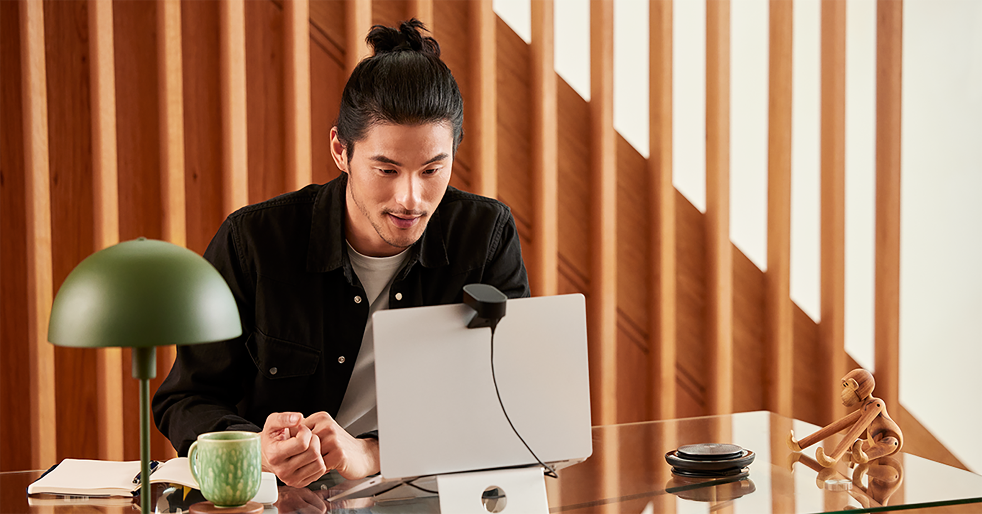 Jabra Pana Cast 20 Video Brand Linkedin Image Lifestyle Home Office Laptop 1200x628