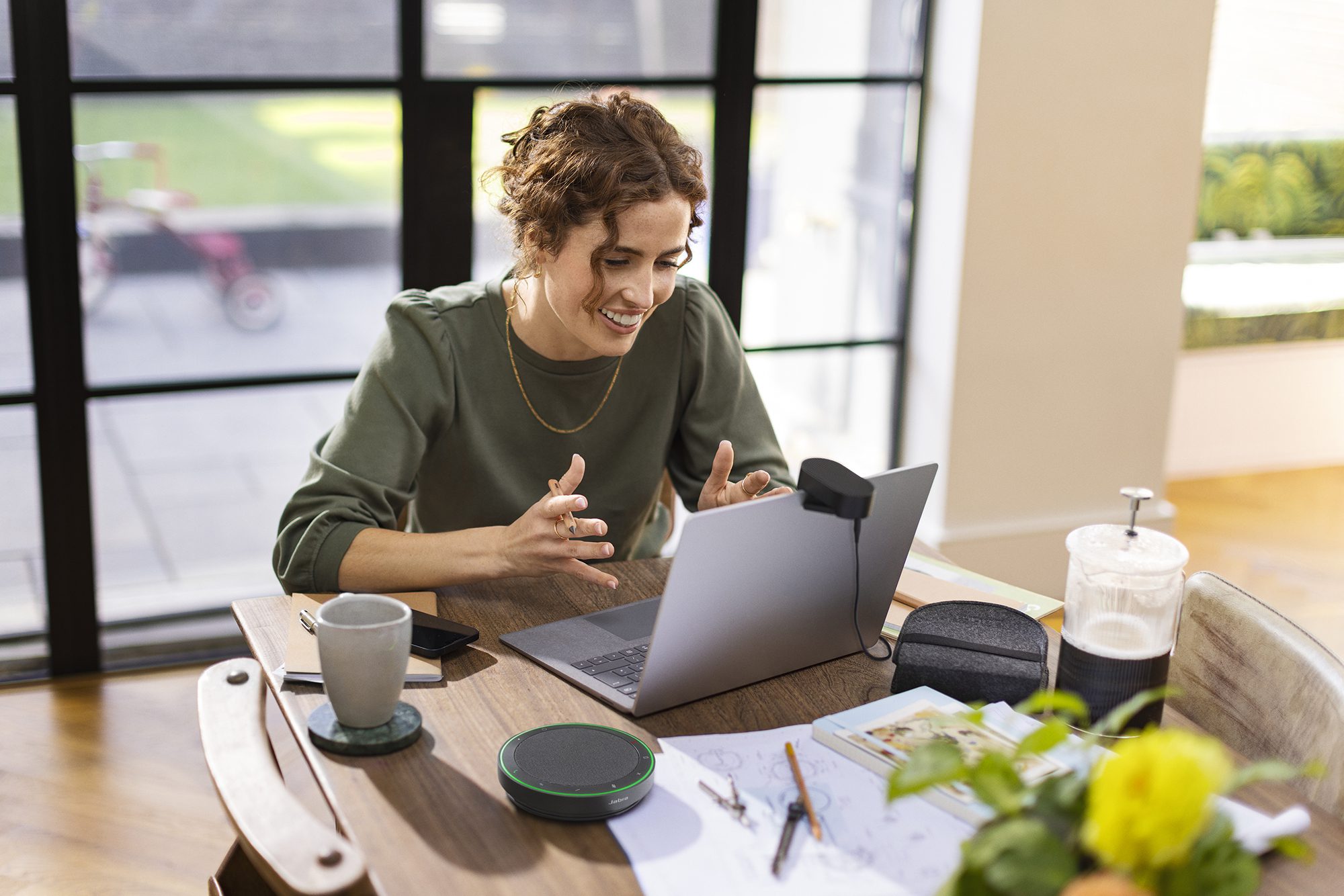 Jabra Speak2 75 Lifestyle Kitchen Table Call Medium