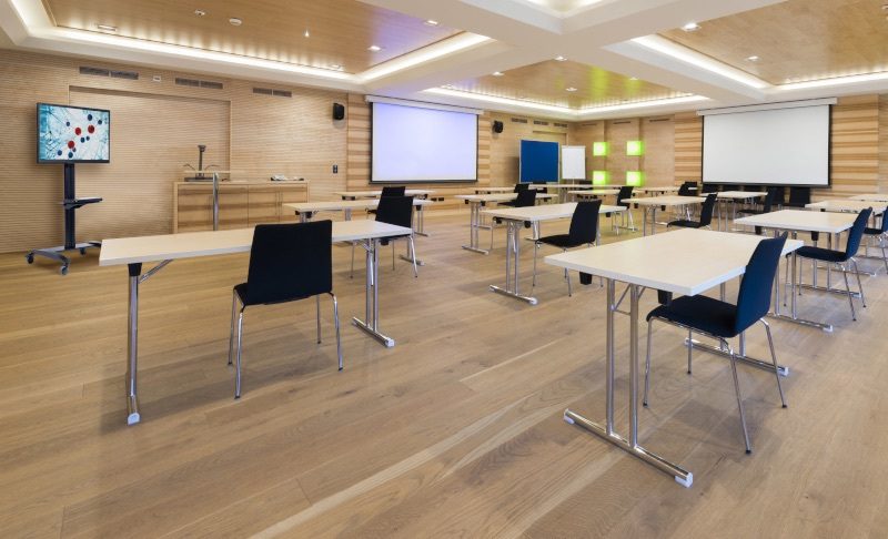 SR560 M Application Image